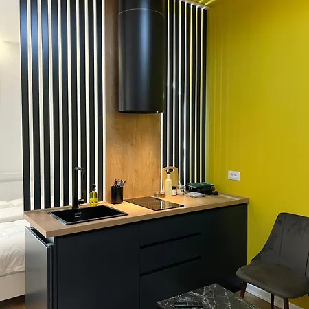 Sun Cane Apartment