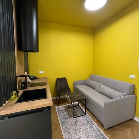 Sun Cane טיראנה